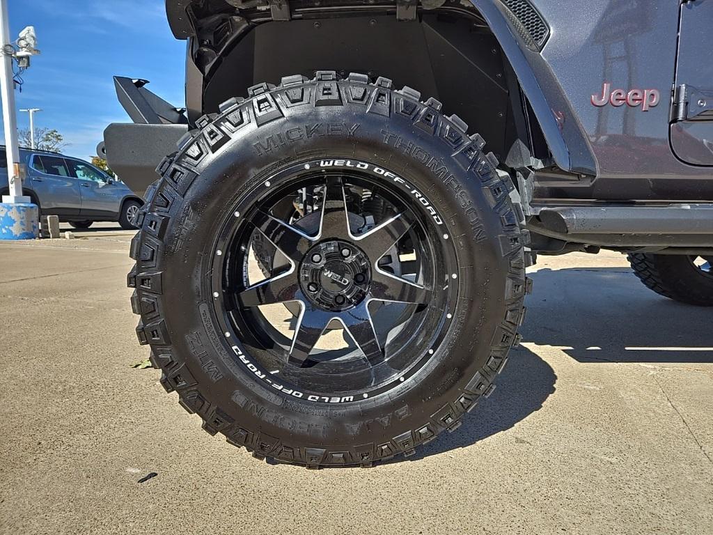 used 2022 Jeep Wrangler car, priced at $37,250