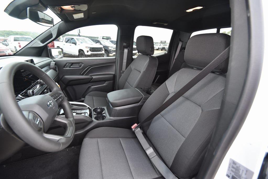 new 2026 Chevrolet Colorado car, priced at $39,935