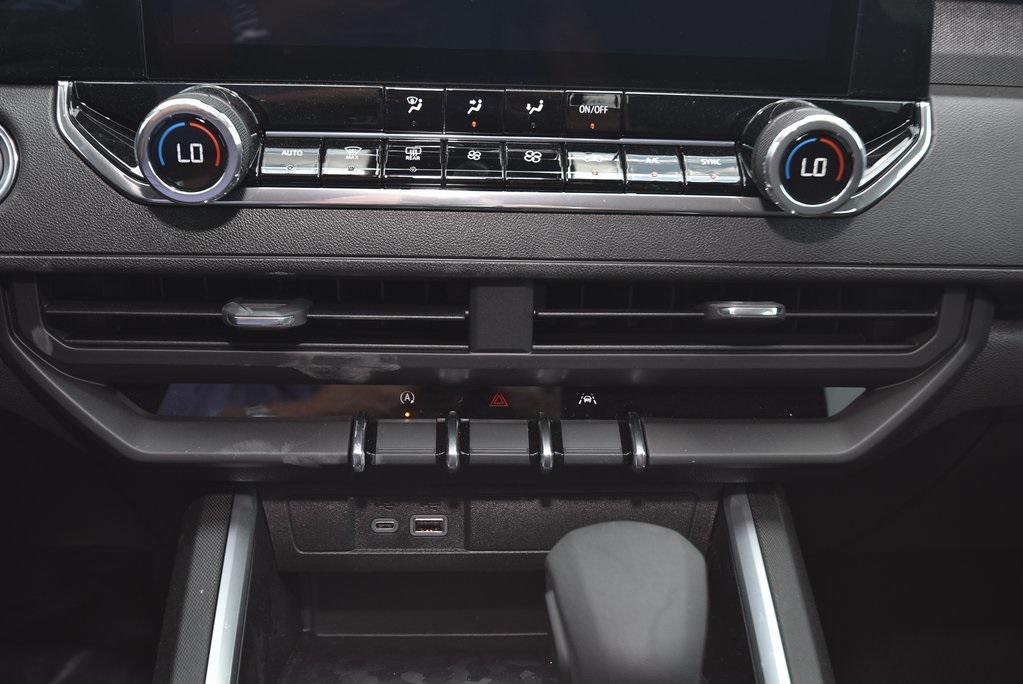 new 2026 Chevrolet Colorado car, priced at $39,935