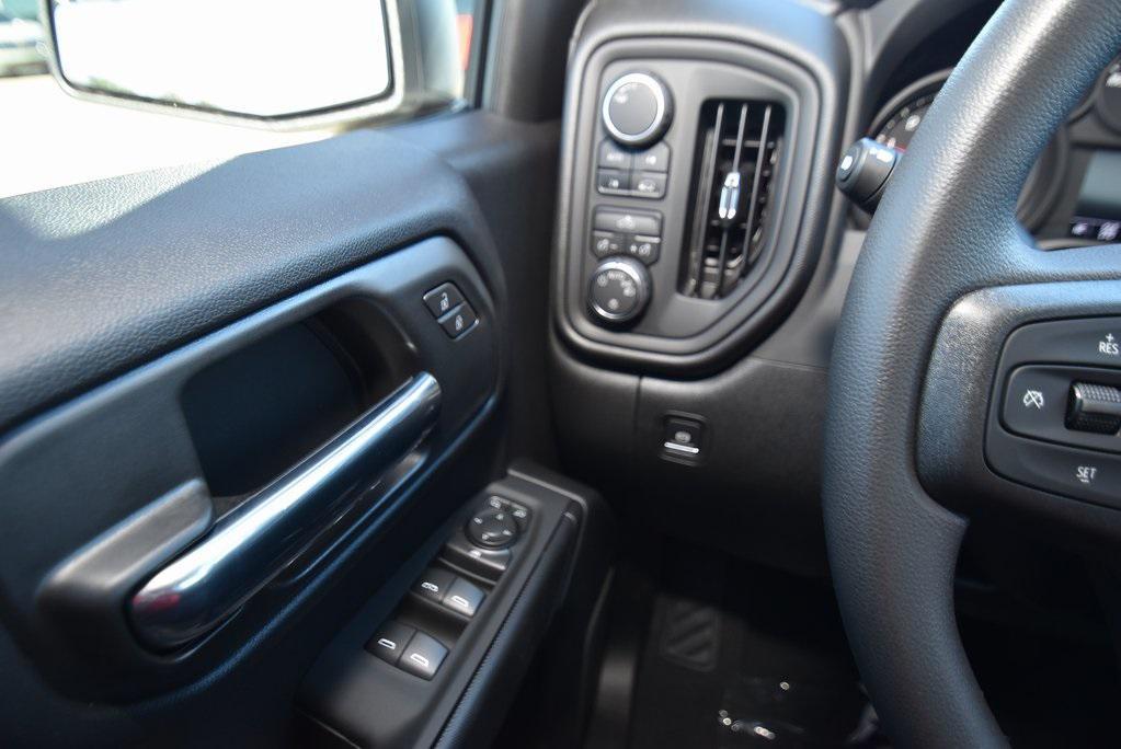 new 2026 Chevrolet Silverado 1500 car, priced at $40,232