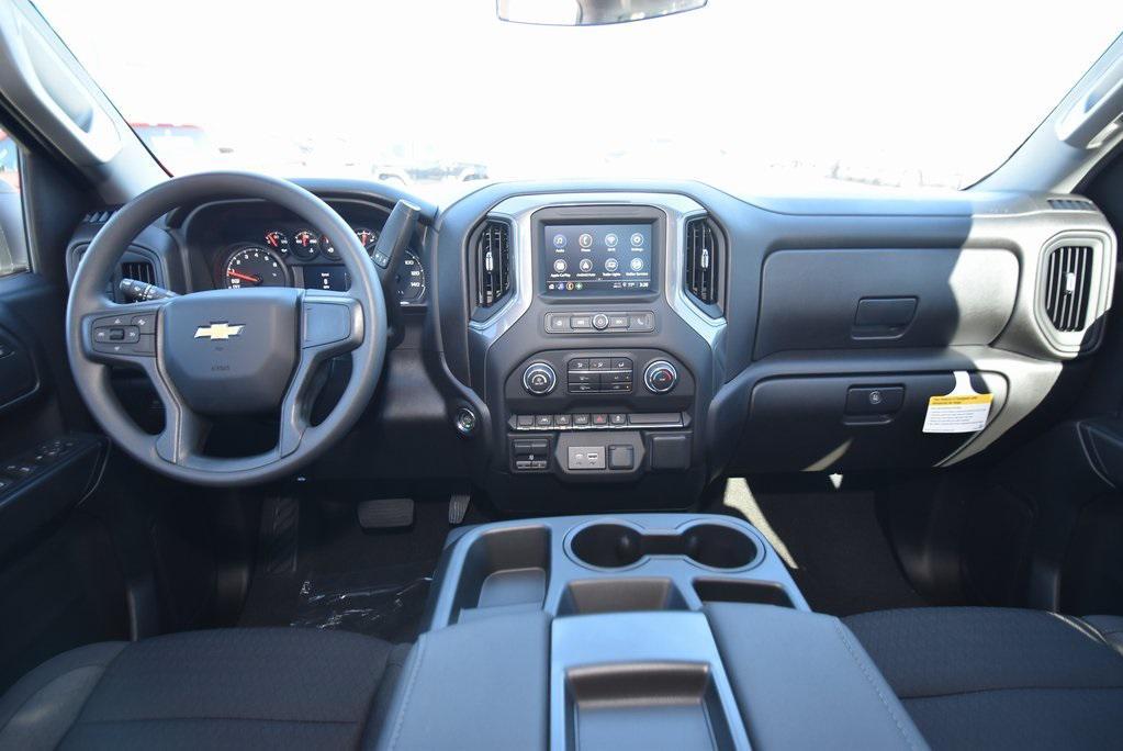 new 2026 Chevrolet Silverado 1500 car, priced at $40,232