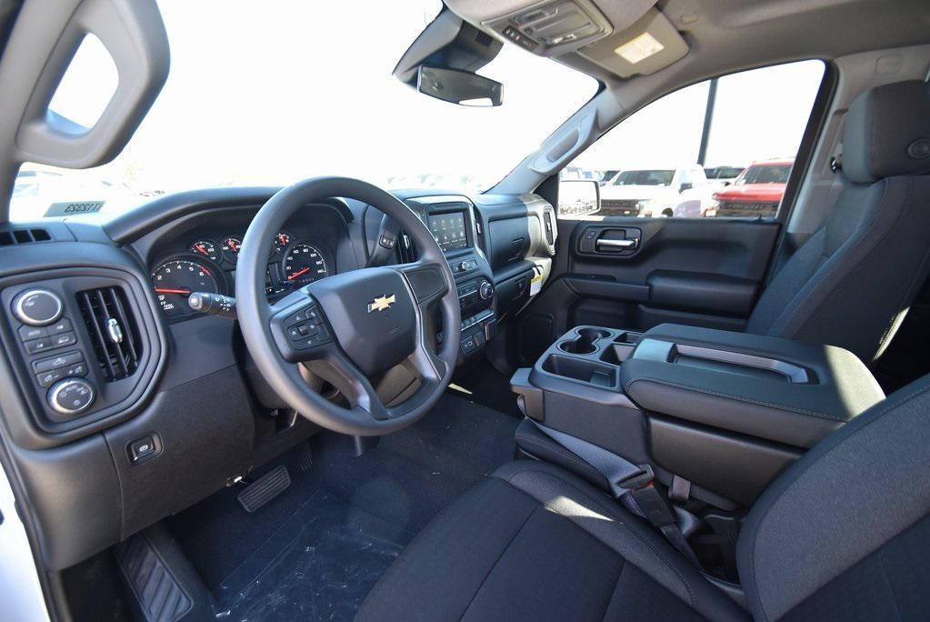 new 2026 Chevrolet Silverado 1500 car, priced at $40,232