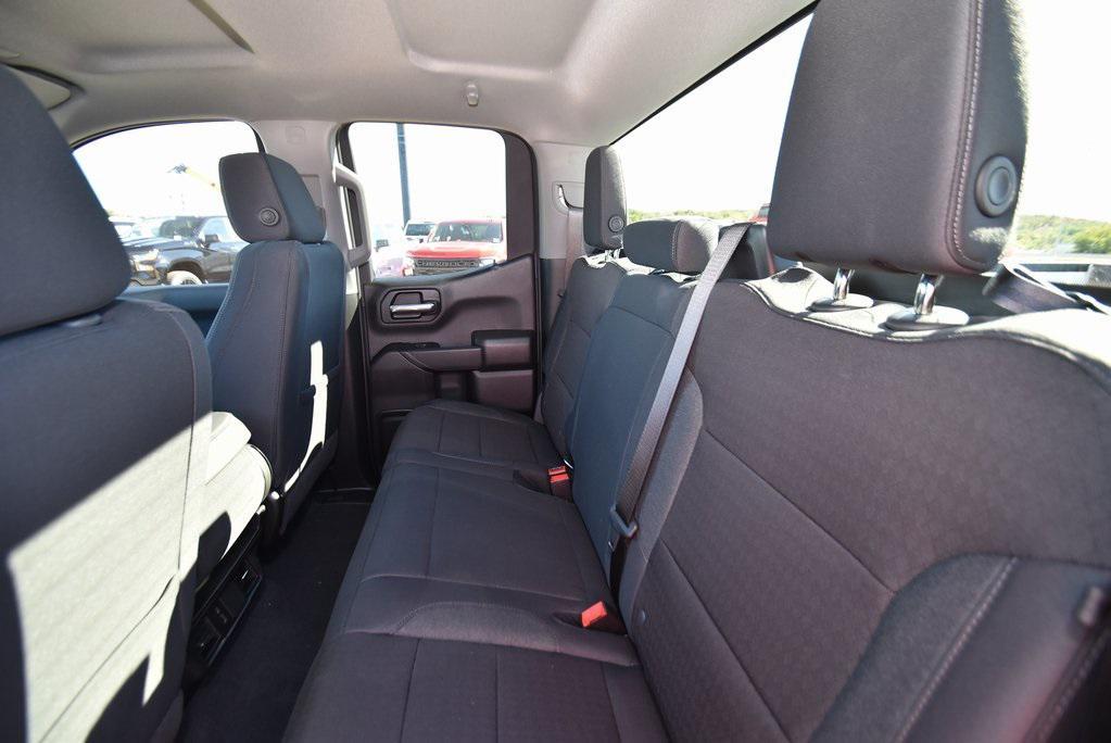 new 2026 Chevrolet Silverado 1500 car, priced at $40,232