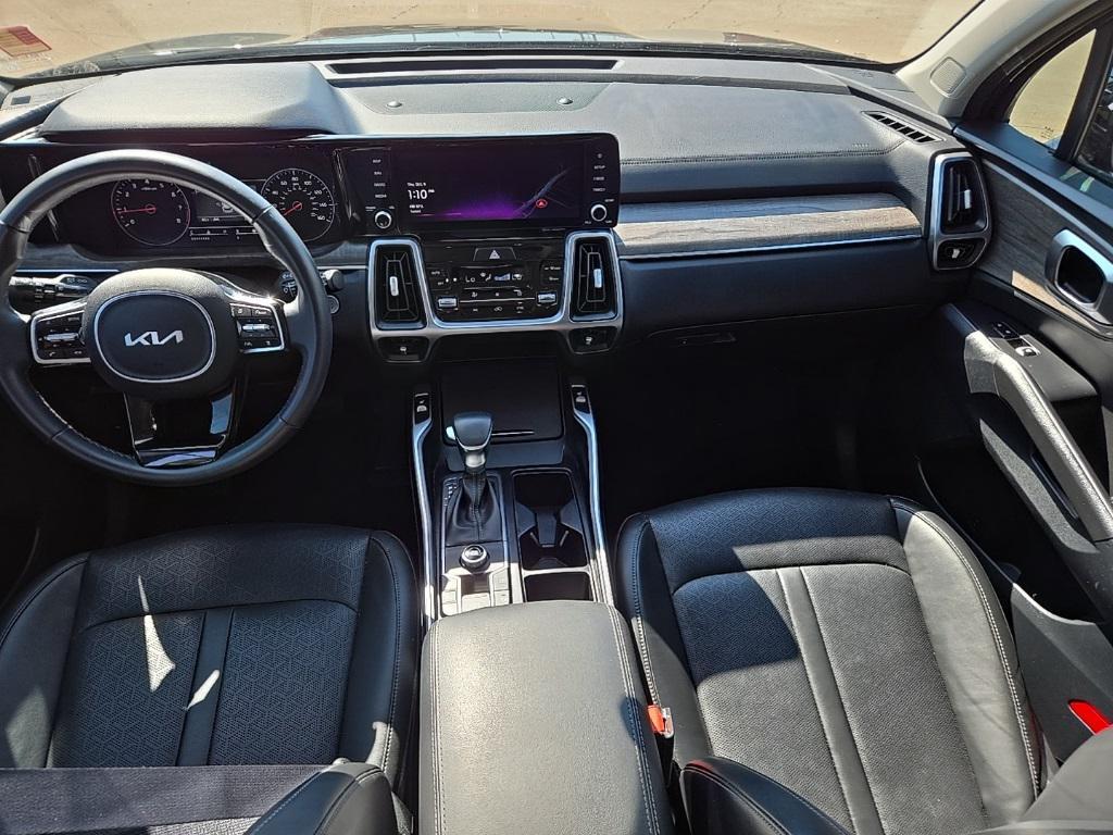 used 2023 Kia Sorento car, priced at $30,856