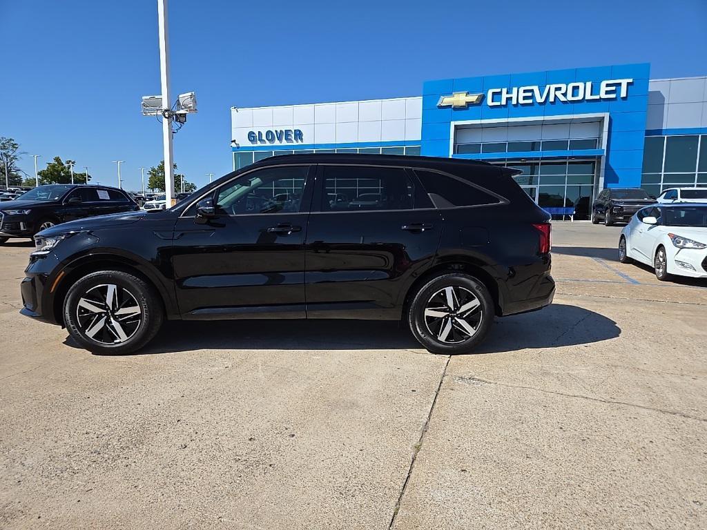 used 2023 Kia Sorento car, priced at $30,856