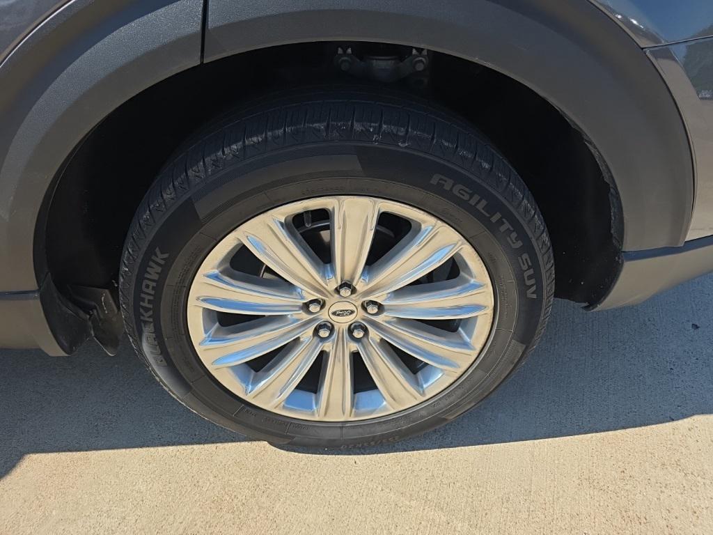 used 2021 Ford Explorer car