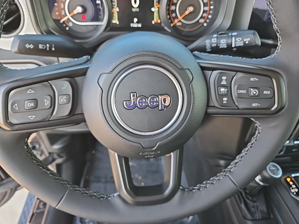 used 2025 Jeep Wrangler car, priced at $40,950