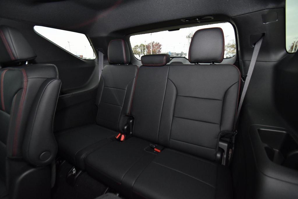 new 2026 Chevrolet Traverse car, priced at $56,705