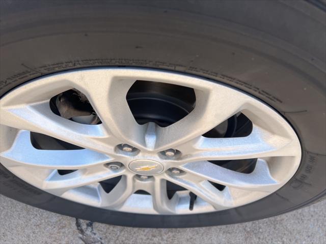 used 2019 Chevrolet Equinox car, priced at $18,847