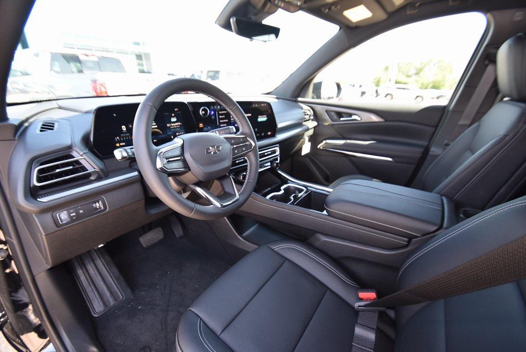 new 2026 Chevrolet Traverse car, priced at $45,530