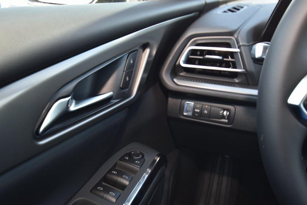new 2026 Chevrolet Traverse car, priced at $45,530