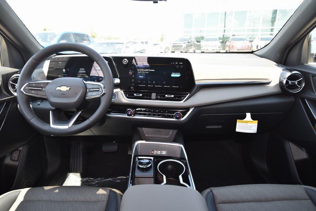 new 2026 Chevrolet Equinox car, priced at $31,517