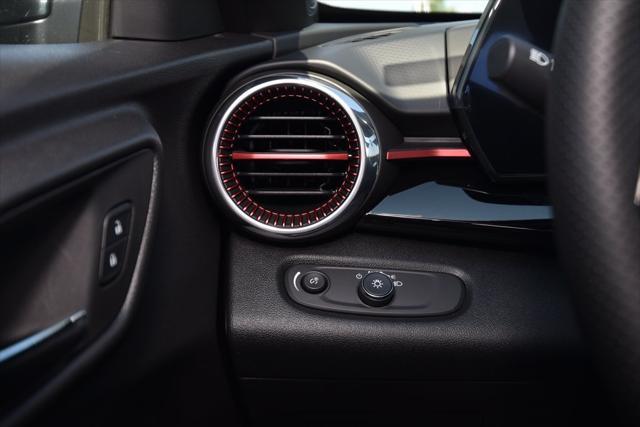 new 2025 Chevrolet Trax car, priced at $25,826