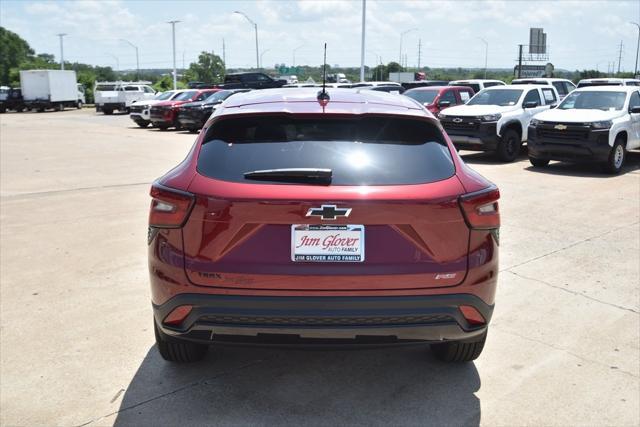 new 2025 Chevrolet Trax car, priced at $23,933