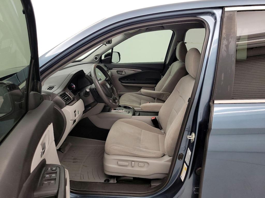 used 2021 Honda Pilot car, priced at $24,998