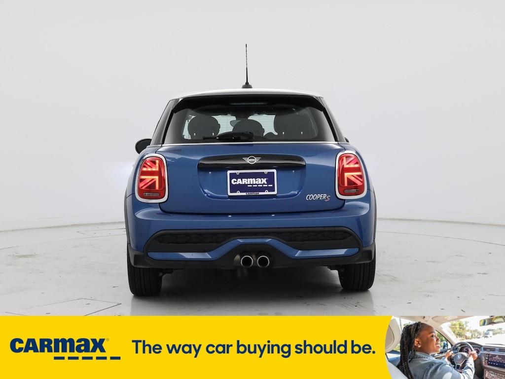 used 2023 MINI Hardtop car, priced at $26,998