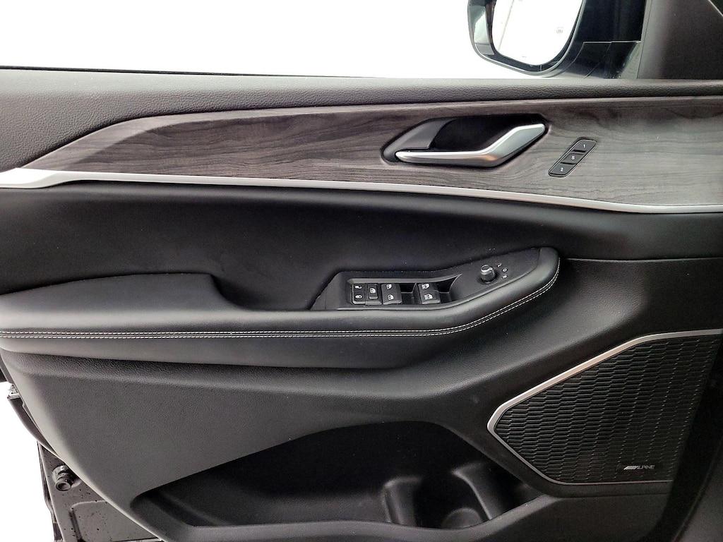 used 2022 Jeep Grand Cherokee car, priced at $29,998