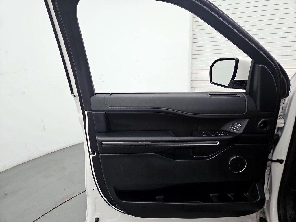 used 2019 Ford Expedition car, priced at $32,998