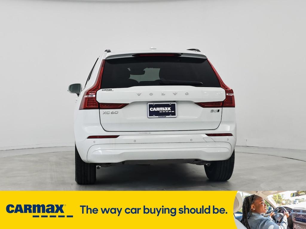 used 2022 Volvo XC60 car, priced at $32,998