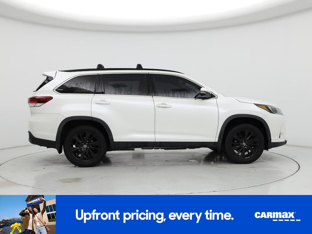 used 2019 Toyota Highlander car, priced at $30,998