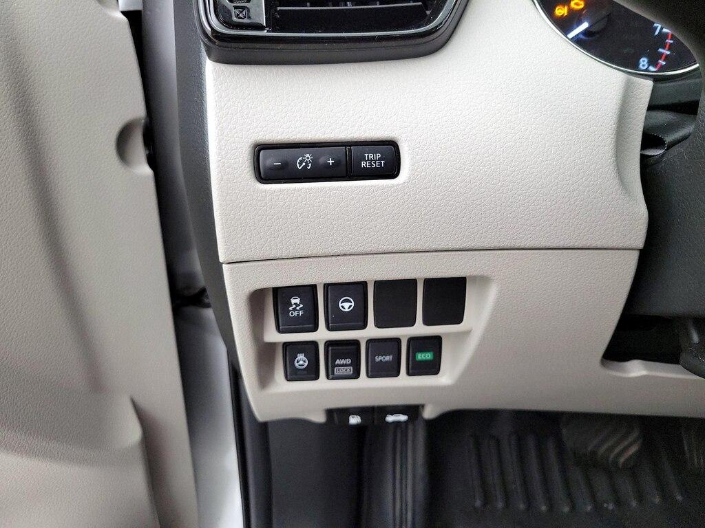 used 2022 Nissan Rogue Sport car, priced at $23,998