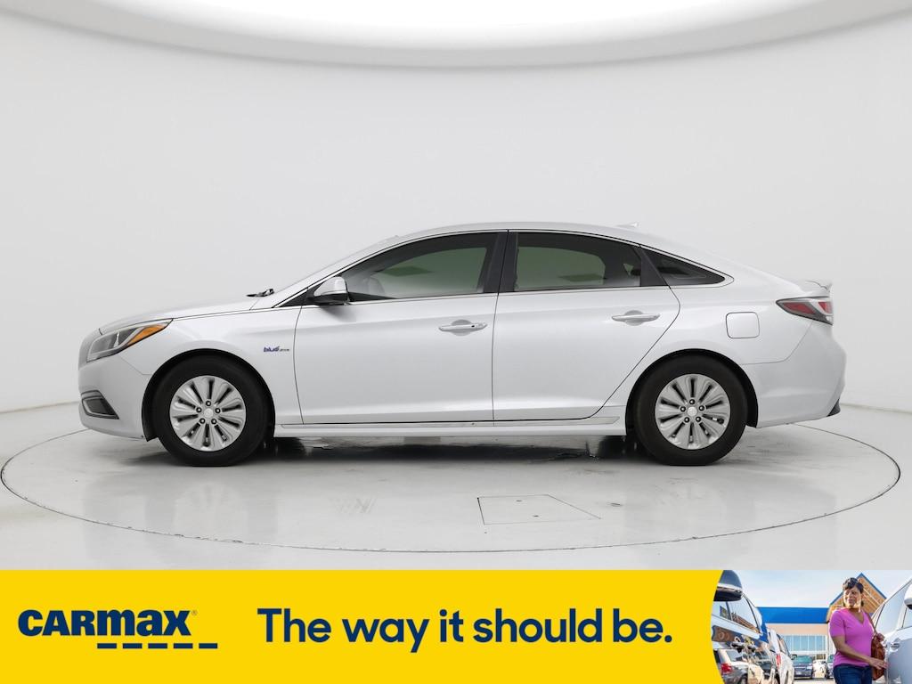 used 2016 Hyundai Sonata Hybrid car, priced at $17,998