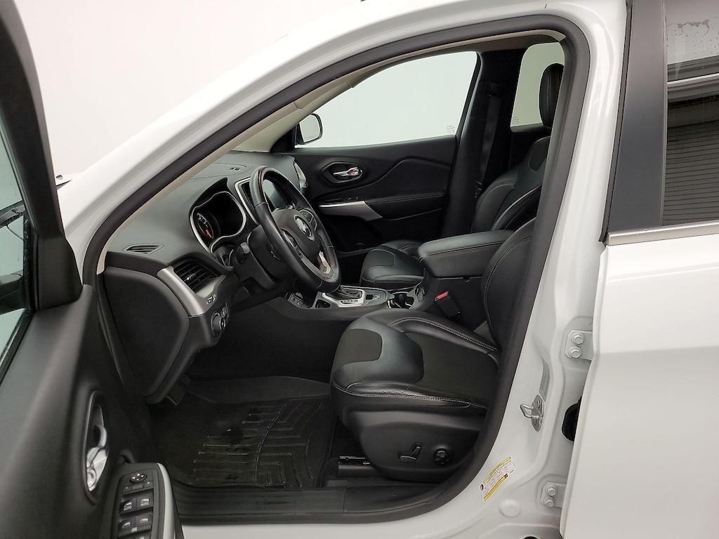 used 2018 Jeep Cherokee car, priced at $13,998