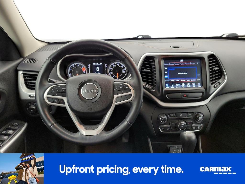 used 2018 Jeep Cherokee car, priced at $13,998