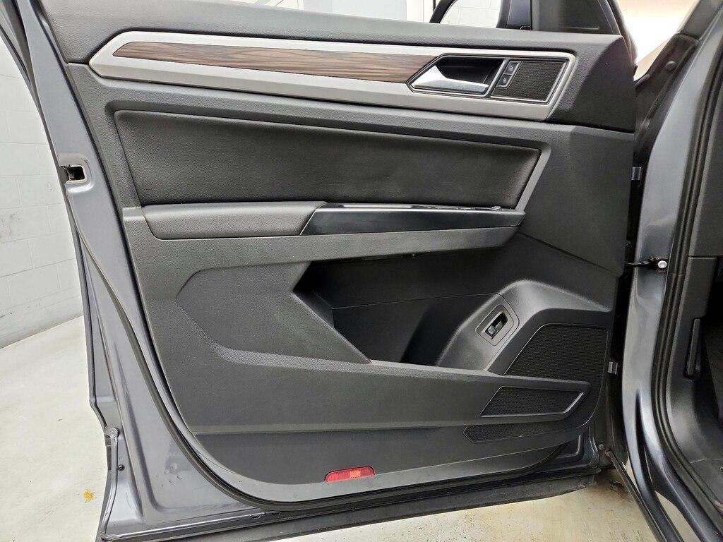 used 2021 Volkswagen Atlas car, priced at $24,998