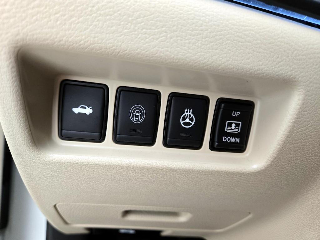 used 2020 Nissan Maxima car, priced at $23,998