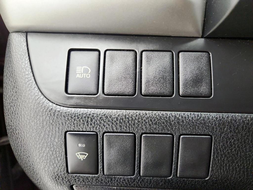 used 2019 Toyota Highlander car, priced at $23,998