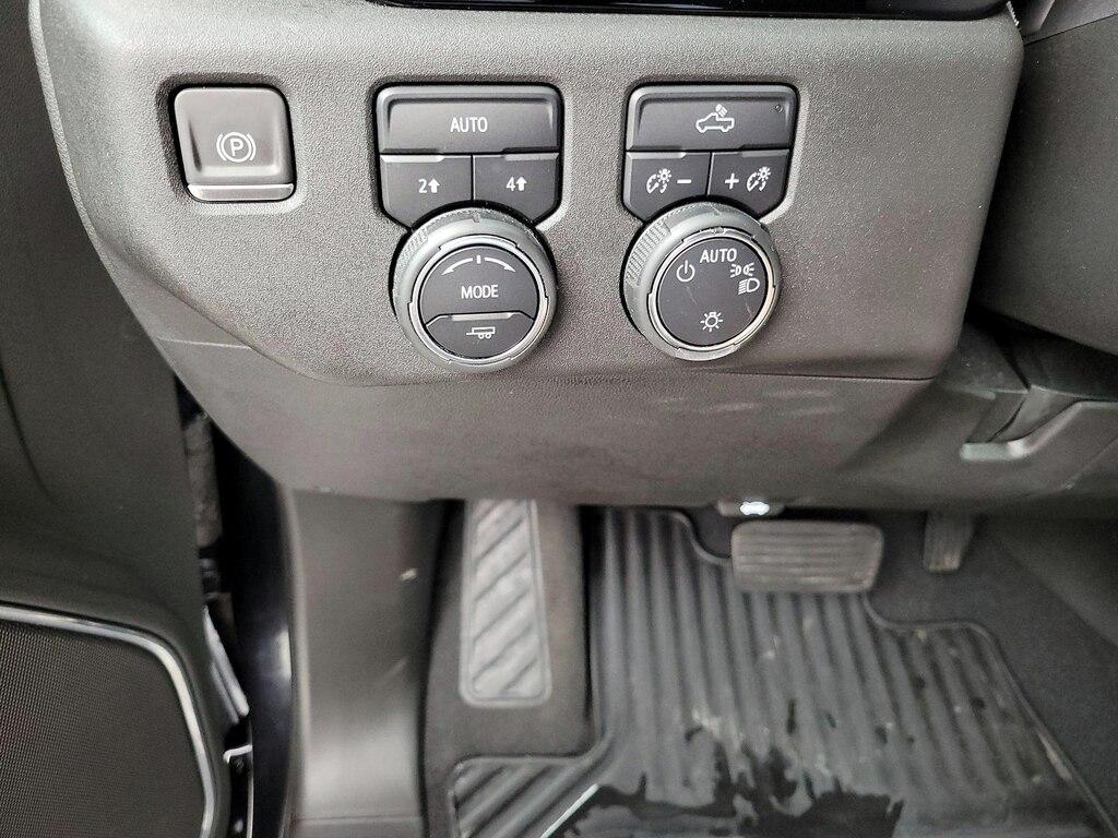used 2023 Chevrolet Silverado 1500 car, priced at $39,998