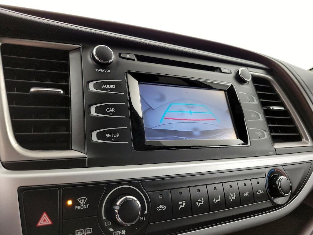 used 2019 Toyota Highlander car, priced at $20,998