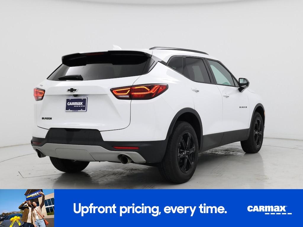 used 2025 Chevrolet Blazer car, priced at $28,998