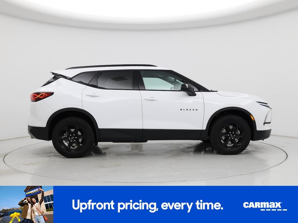 used 2025 Chevrolet Blazer car, priced at $28,998