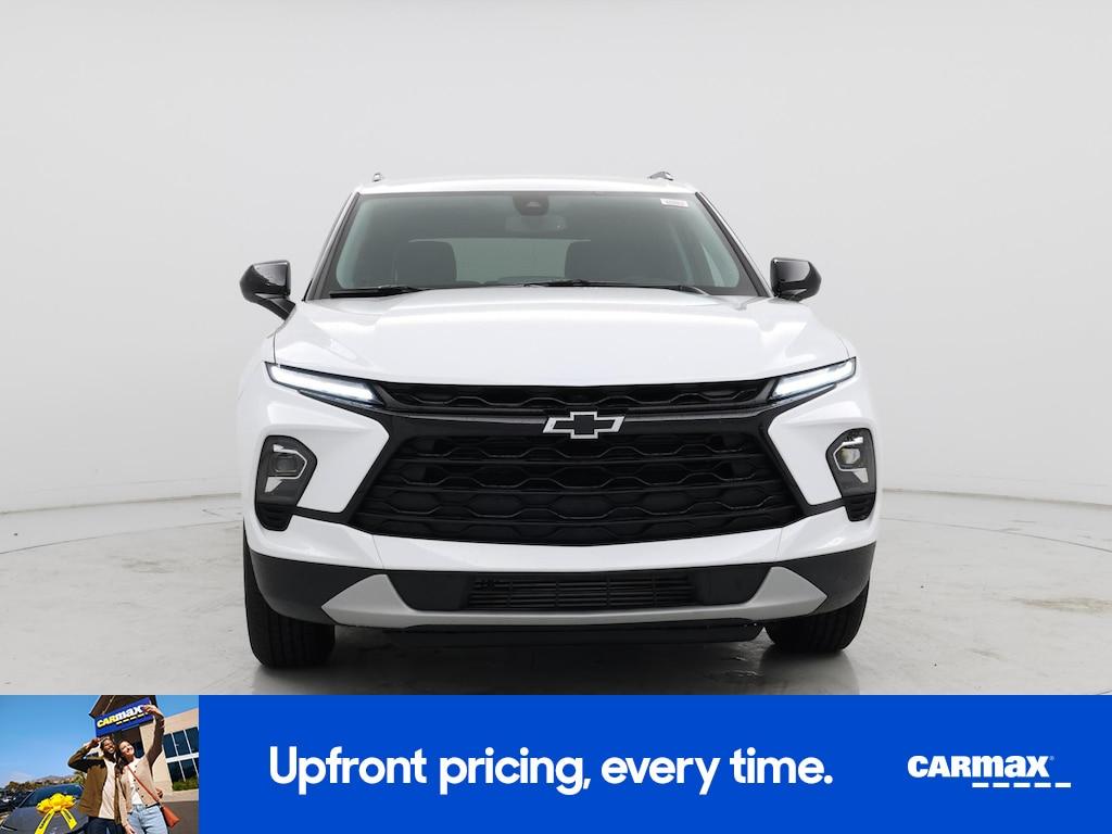 used 2025 Chevrolet Blazer car, priced at $28,998