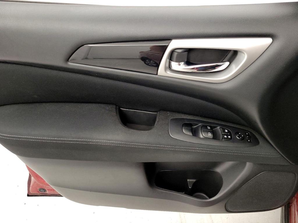 used 2017 Nissan Pathfinder car, priced at $16,998