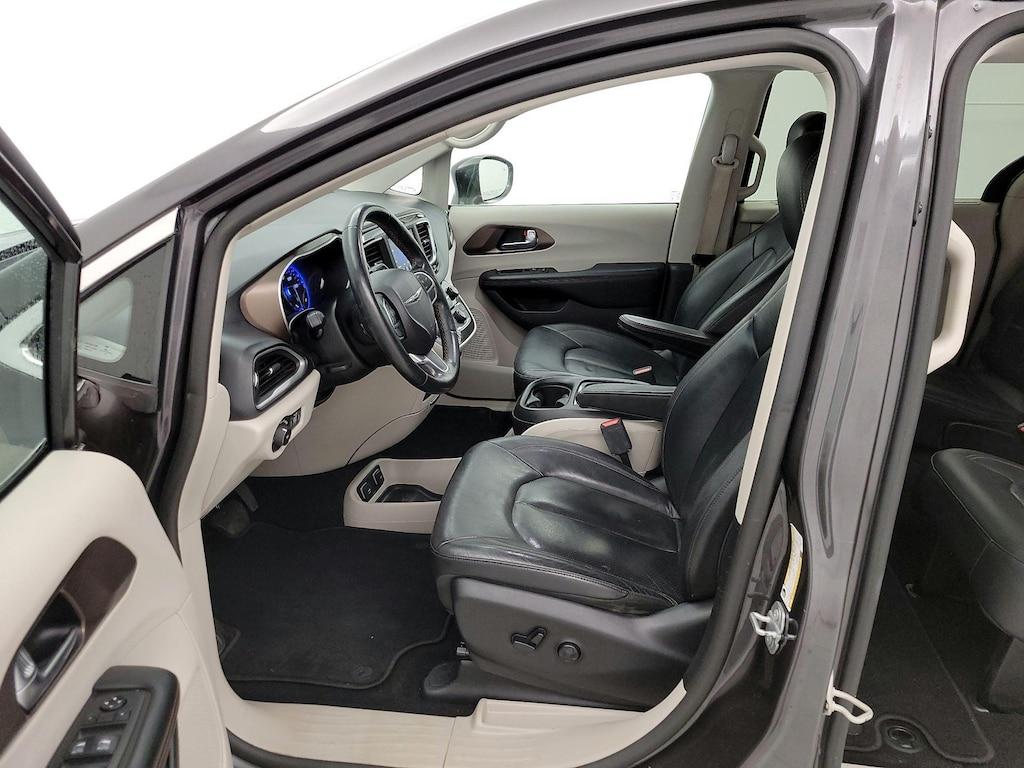 used 2019 Chrysler Pacifica car, priced at $21,998