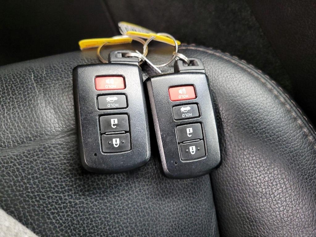 used 2018 Toyota Avalon car, priced at $21,998