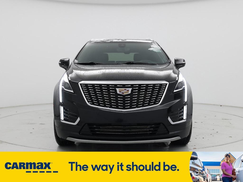 used 2021 Cadillac XT5 car, priced at $30,998