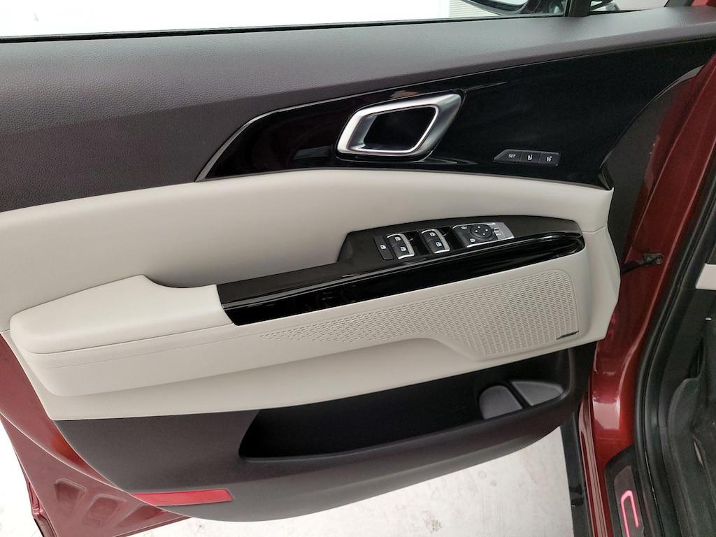 used 2024 Kia Carnival car, priced at $42,998