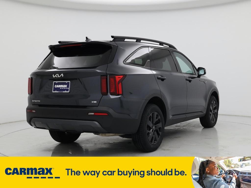 used 2023 Kia Sorento car, priced at $28,998