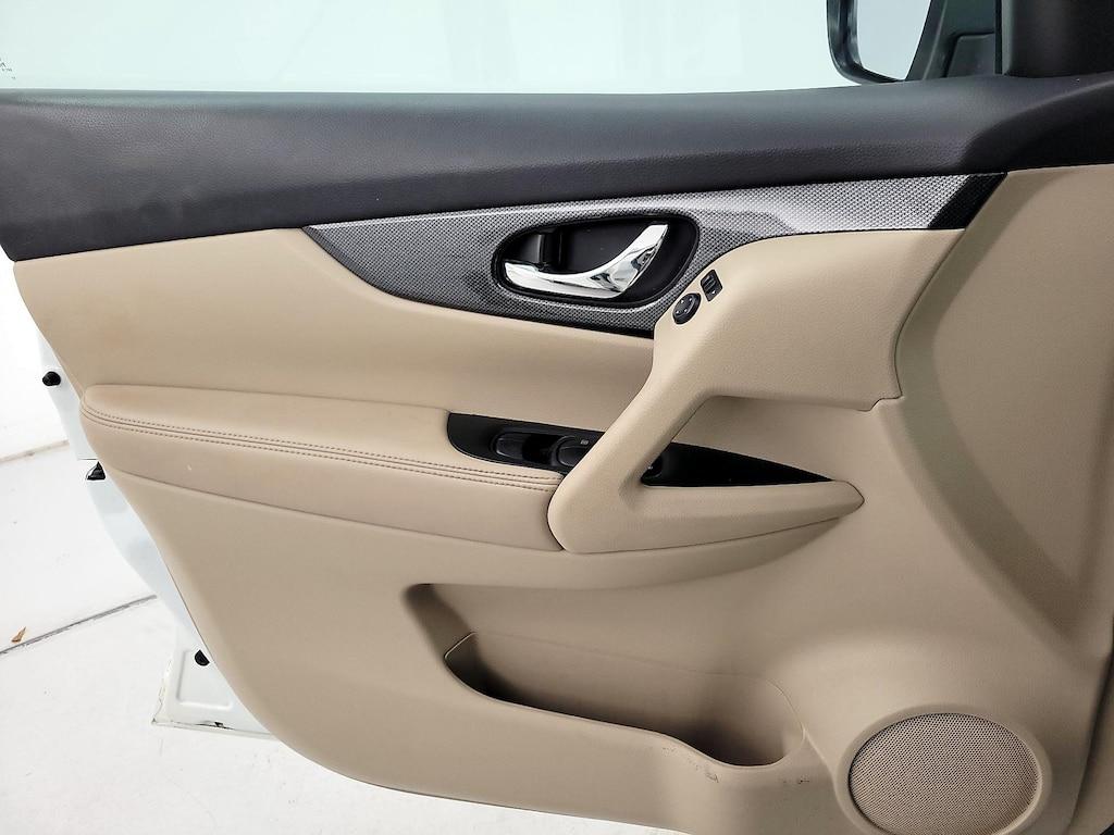 used 2016 Nissan Rogue car, priced at $15,998