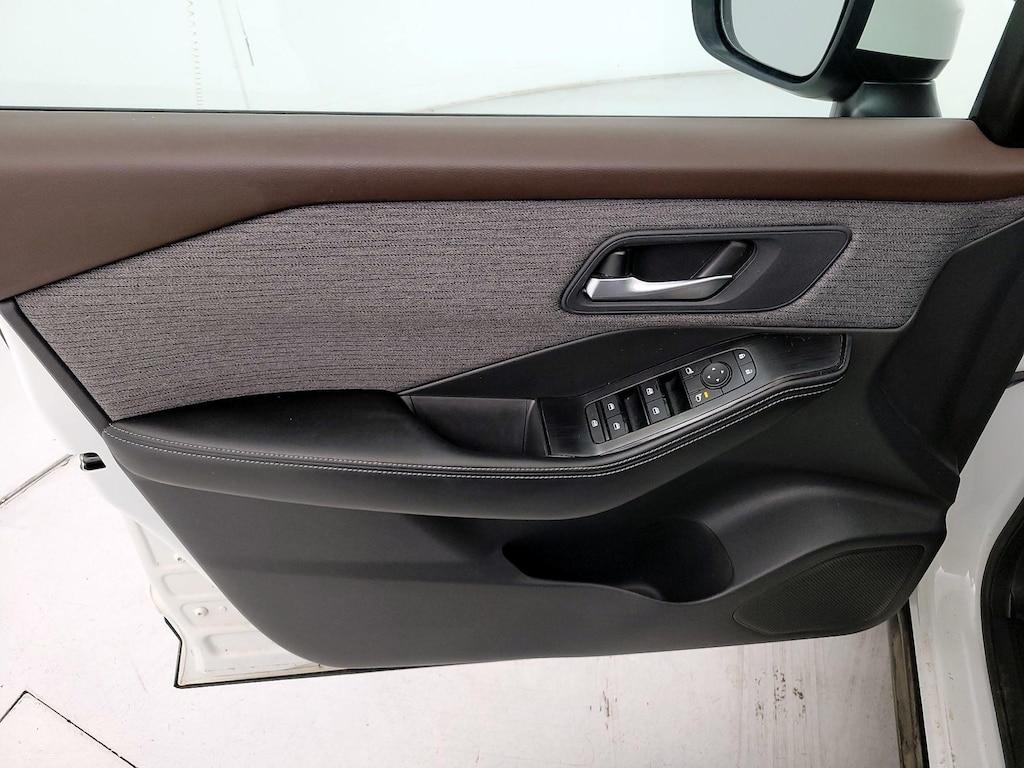 used 2023 Nissan Rogue car, priced at $27,998