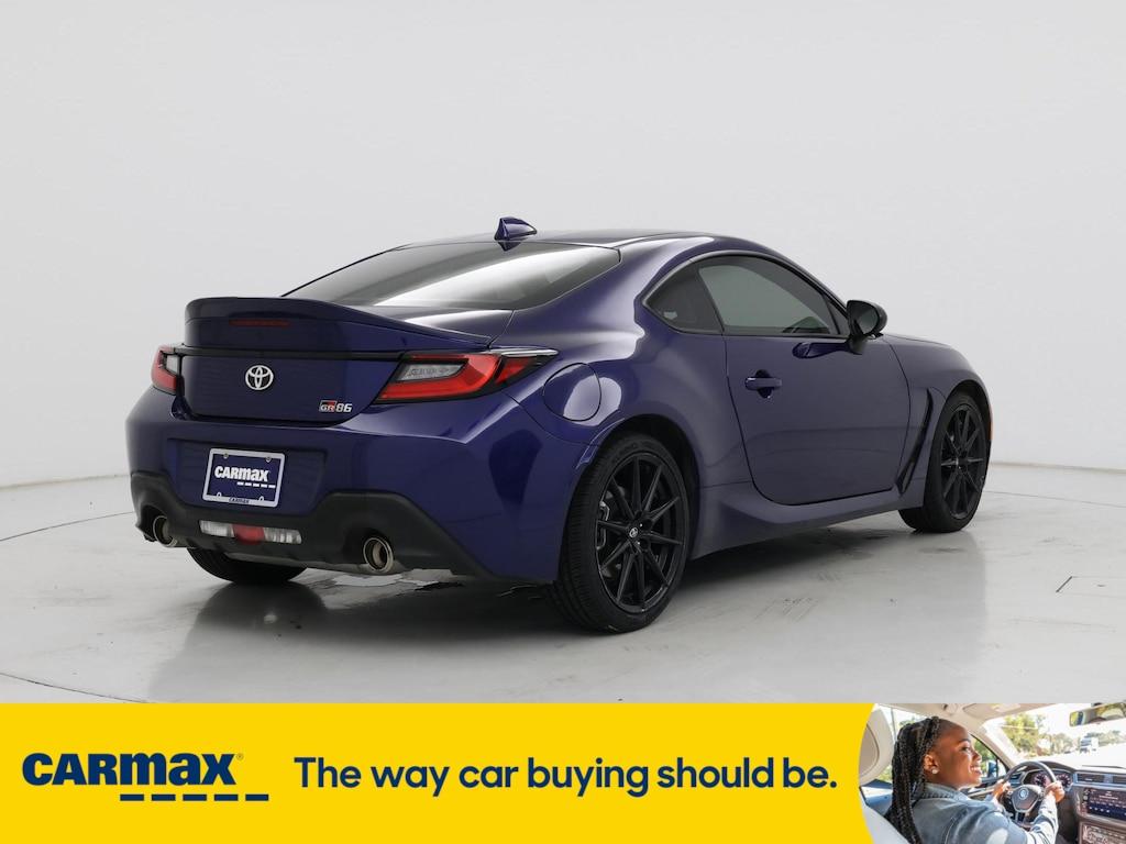 used 2023 Toyota GR86 car, priced at $31,998