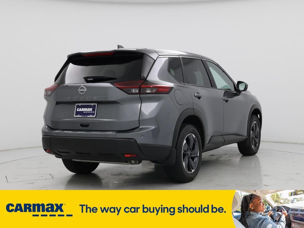 used 2025 Nissan Rogue car, priced at $29,998