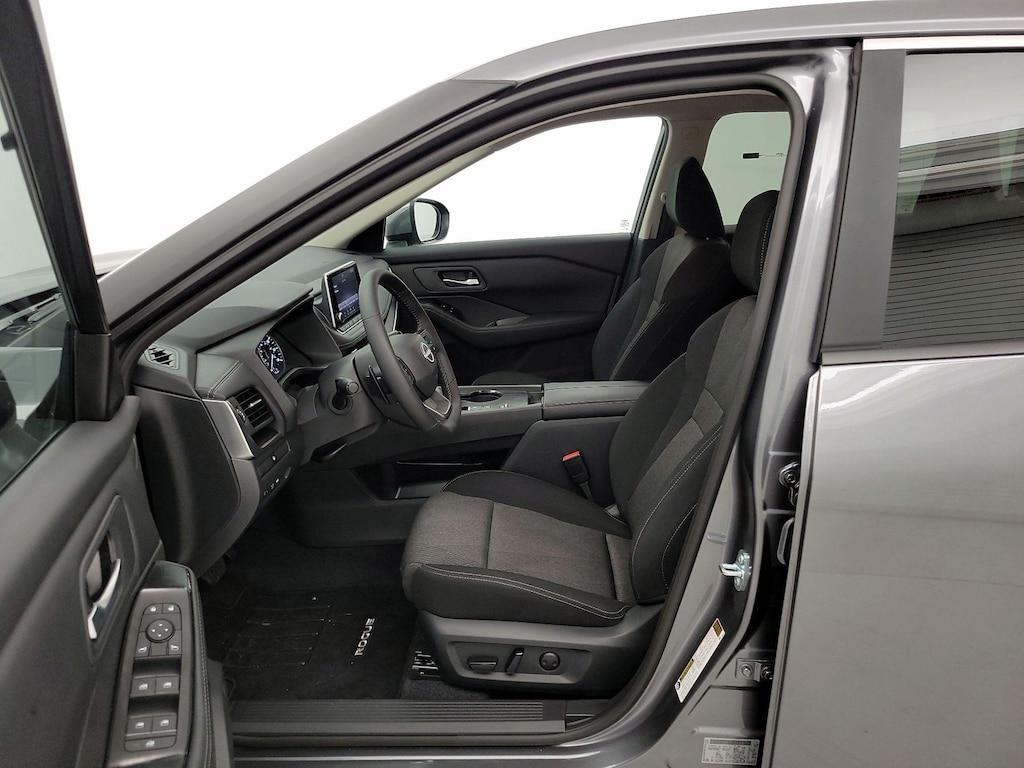 used 2025 Nissan Rogue car, priced at $29,998