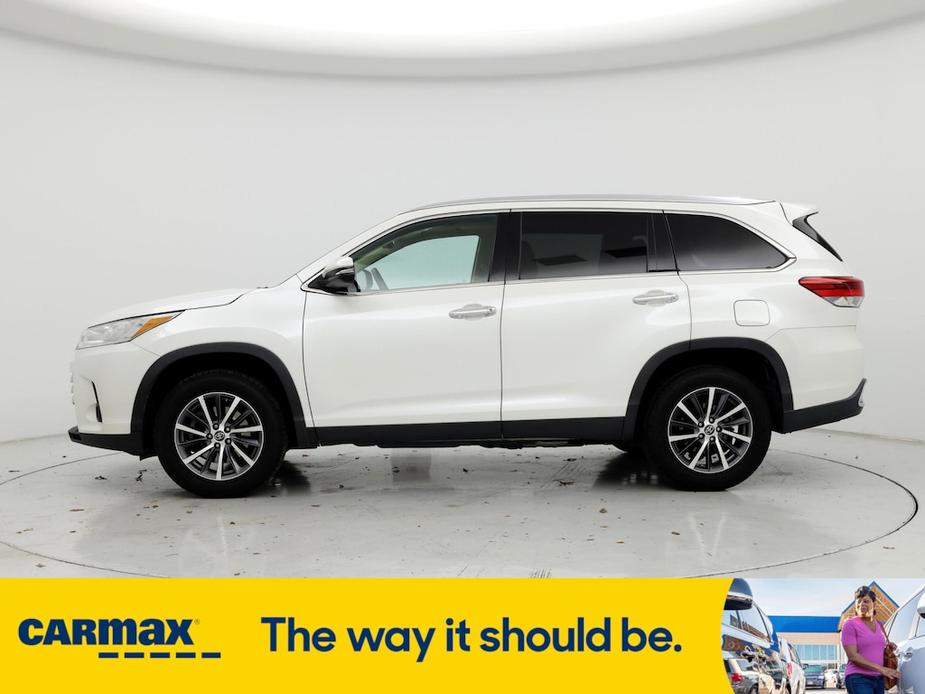 used 2019 Toyota Highlander car, priced at $26,998