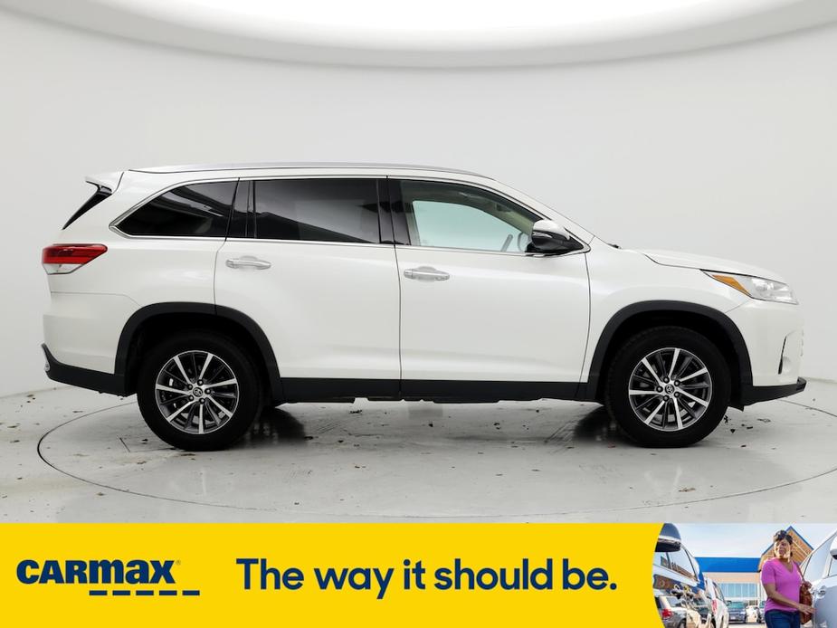 used 2019 Toyota Highlander car, priced at $26,998