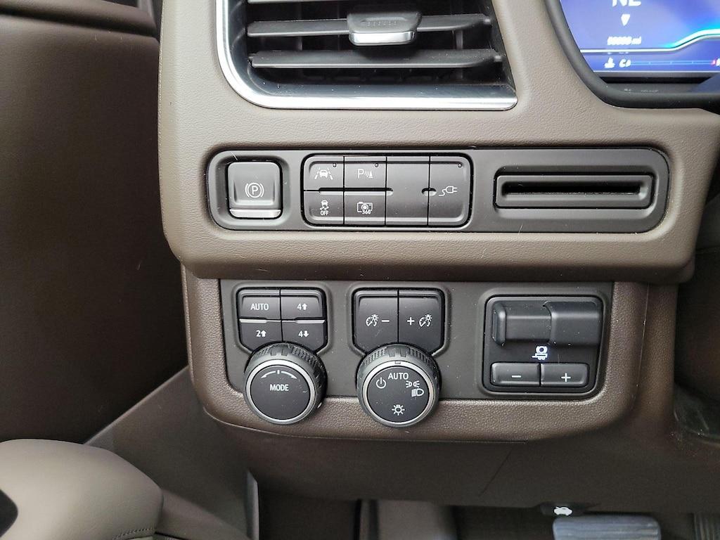 used 2022 Chevrolet Suburban car, priced at $50,998